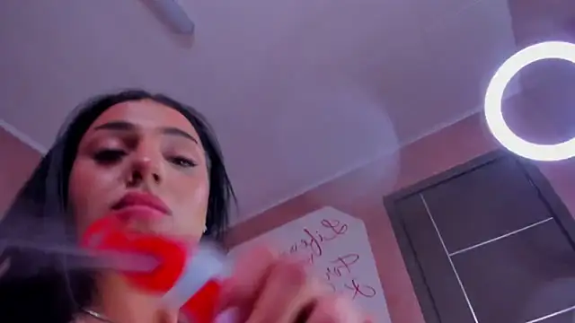 Snapshot of evanew_ chatting on 16, 2, 2025 evanew online show from 16, 2, 2025