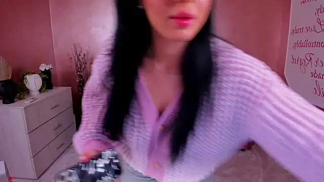 Snapshot of evanew_ chatting on 2, 3, 2025 evanew online show from 2, 3, 2025