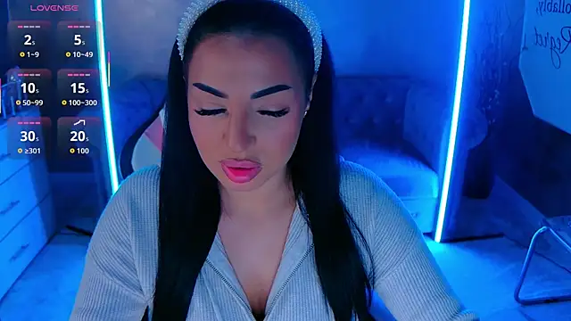 Snapshot of evanew_ chatting on 28, 11, 2025 evanew online show from 28, 11, 2025