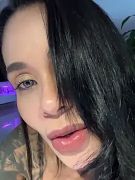 Karol Towers online show from 6, 1, 2025