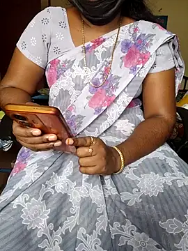 Snapshot of Tamil_roja69 chatting on 13, 10, 2025 Tamil roja69 online show from 13, 10, 2025