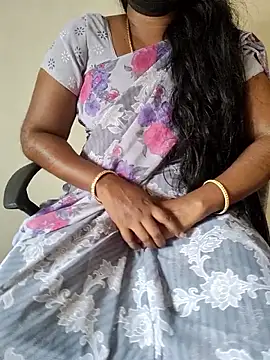 Snapshot of Tamil_roja69 chatting on 26, 10, 2025 Tamil roja69 online show from 26, 10, 2025