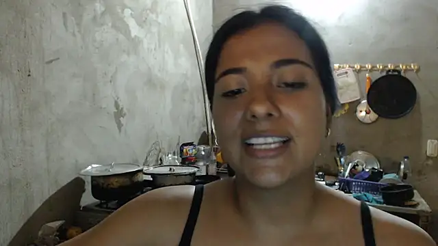 Coral0403 online show from 22, 3, 2025