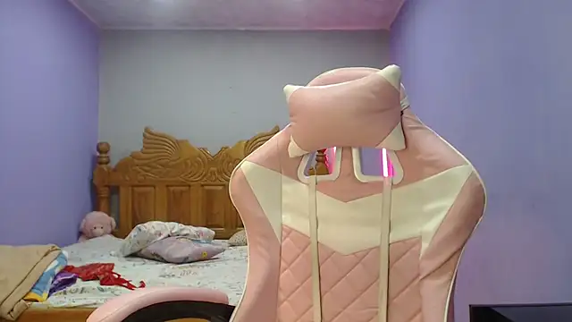 Coral0403 online show from 8, 10, 2025