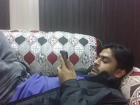 Snapshot of indihotguy chatting on 13, 11, 2025 indihotguy online show from 13, 11, 2025