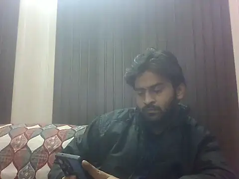 Snapshot of indihotguy chatting on 2, 12, 2025 indihotguy online show from 2, 12, 2025