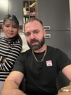 Snapshot of Asmodeuss666 chatting on 17, 12, 2025 Asmodeuss666 online show from 17, 12, 2025