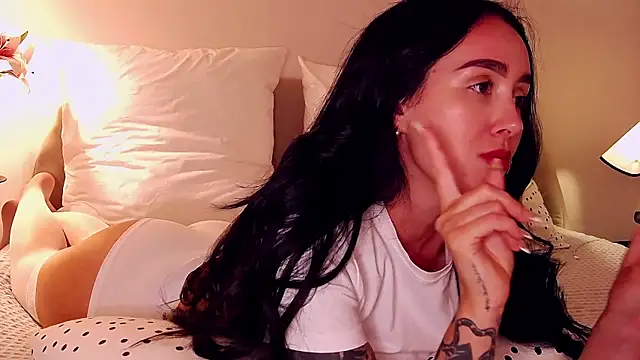 KimKhallifa online show from 27, 6, 2026