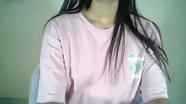 Snapshot of Naughty_Nayra chatting on 12, 10, 2025 Naughty Nayra online show from 12, 10, 2025