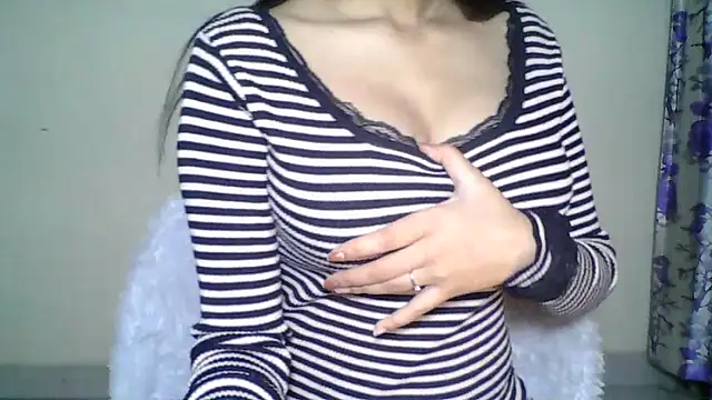 Snapshot of Naughty_Nayra chatting on 16, 11, 2025 Naughty Nayra online show from 16, 11, 2025