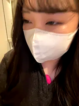 Snapshot of mina_0207 chatting on 19, 11, 2025 mina 0207 online show from 19, 11, 2025