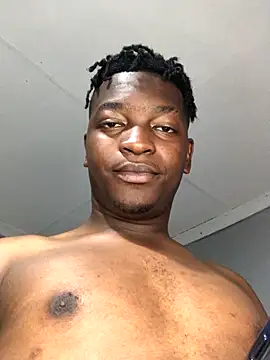 Snapshot of Redfucks333 chatting on 5, 11, 2025 Redfucks333 online show from 5, 11, 2025