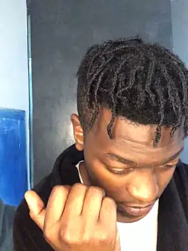 Snapshot of Redfucks333 chatting on 18, 11, 2025 Redfucks333 online show from 18, 11, 2025