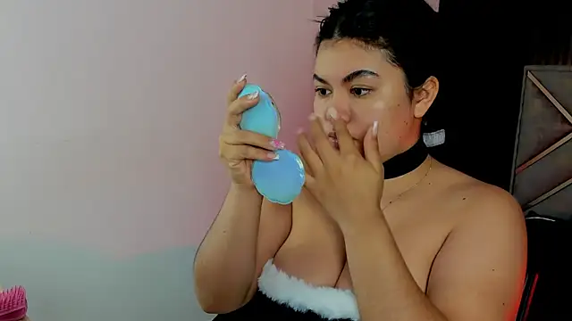 Snapshot of Geabloom chatting on 9, 9, 2025 Geabloom online show from 9, 9, 2025