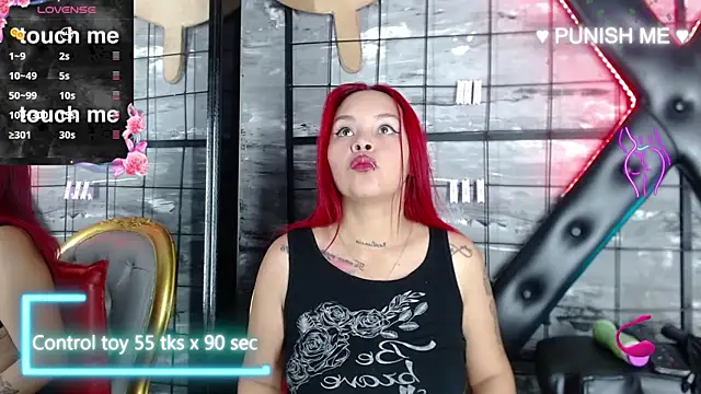 Snapshot of Alana_Roth chatting on 1, 2, 2025 Alana Roth online show from 1, 2, 2025