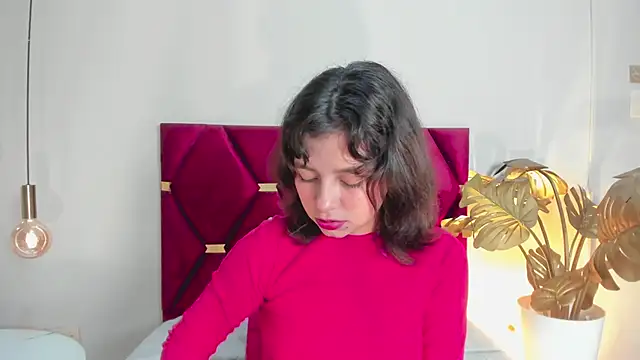 LuciaFerrero online show from 9, 10, 2025
