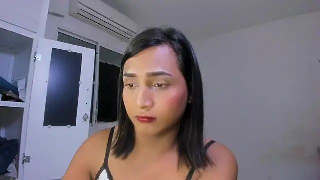 Miss noah18 online show from 11, 3, 2025