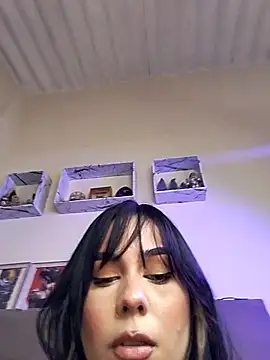  Doux Scarleth  online show from 30, 12, 2024