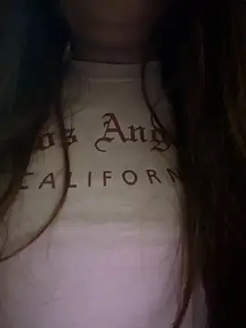 Snapshot of lunagonzales_lima_2007 chatting on 18, 12, 2025 lunagonzales lima 2007 online show from 18, 12, 2025