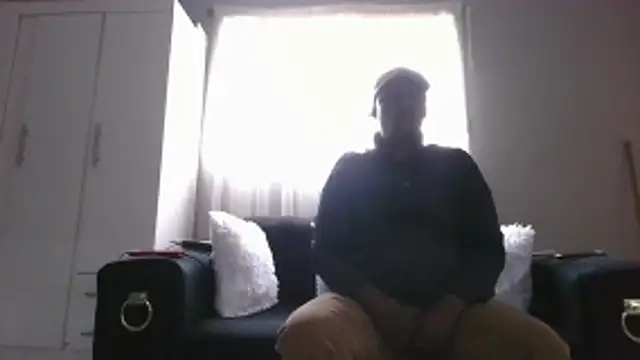 Snapshot of ThamiXX chatting on 17, 11, 2025 ThamiXX online show from 17, 11, 2025