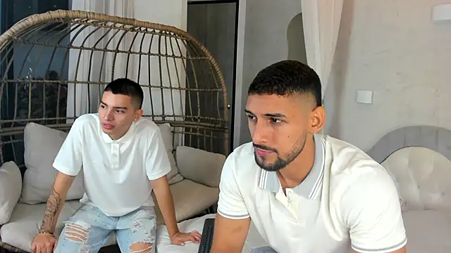 Snapshot of MarcoVitto chatting on 19, 2, 2025 MarcoVitto online show from 19, 2, 2025