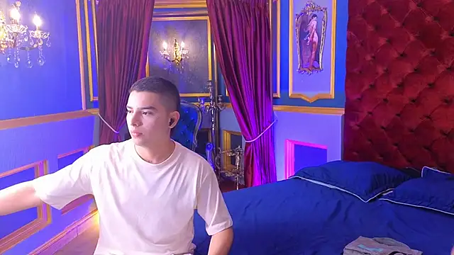 Snapshot of MarcoVitto chatting on 11, 9, 2025 MarcoVitto online show from 11, 9, 2025