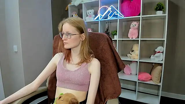 Snapshot of ElizabethHarpper chatting on 30, 1, 2025 ElizabethHarpper online show from 30, 1, 2025