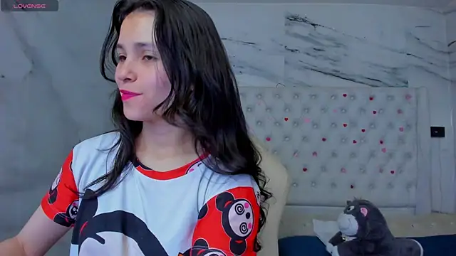 arissha lee online show from 14, 6, 2026