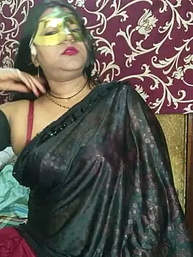 Hot muskaan online show from 4, 3, 2025