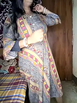 Hot muskaan online show from 11, 9, 2025