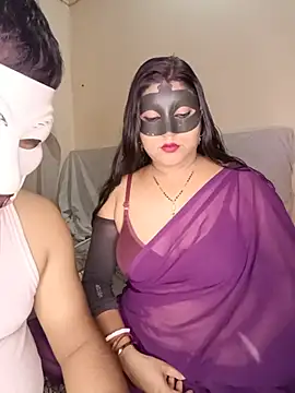 Hot muskaan online show from 15, 7, 2026