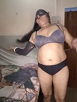 Hot muskaan online show from 6, 8, 2026