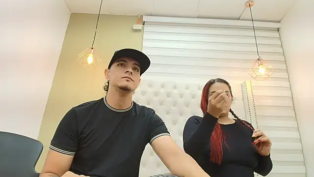 DAVID VICTORIAA online show from 11, 11, 2025