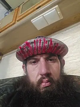 Snapshot of StruggleSnuggles chatting on 2, 11, 2025 StruggleSnuggles online show from 2, 11, 2025