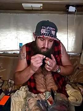 Snapshot of StruggleSnuggles chatting on 21, 11, 2025 StruggleSnuggles online show from 21, 11, 2025