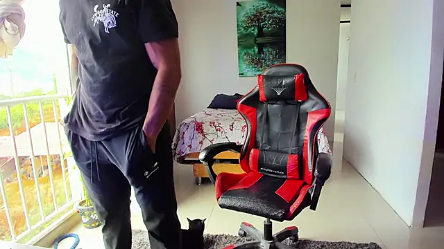 Adam Valenciia online show from 10, 10, 2025