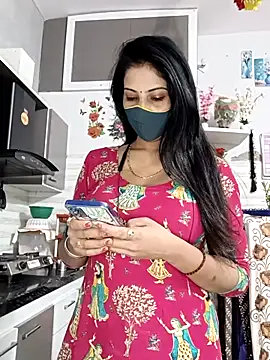 Snapshot of Best-Couple chatting on 22, 11, 2025 Best-Couple online show from 22, 11, 2025