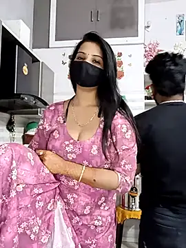 Snapshot of Best-Couple chatting on 14, 2, 2026 Best-Couple online show from 14, 2, 2026