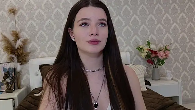 Nellie Medina online show from 17, 1, 2025