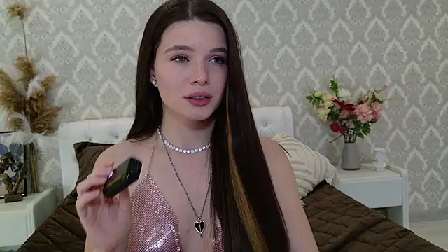 Nellie Medina online show from 19, 1, 2025