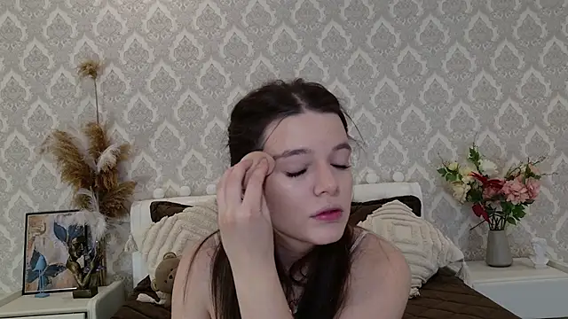 Nellie Medina online show from 19, 2, 2025