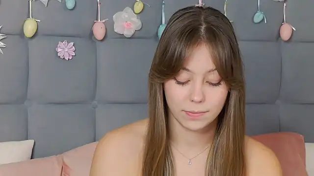 Snapshot of TheEmma chatting on 18, 4, 2026 TheEmma online show from 18, 4, 2026