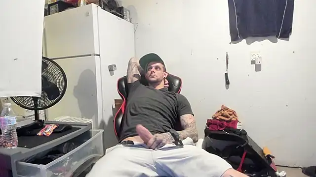 Snapshot of JamesMichael88 chatting on 15, 3, 2025 JamesMichael88 online show from 15, 3, 2025