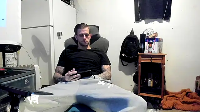 Snapshot of JamesMichael88 chatting on 19, 3, 2025 JamesMichael88 online show from 19, 3, 2025