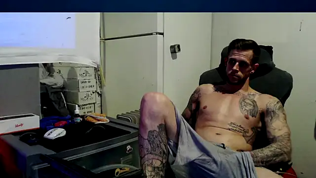 Snapshot of JamesMichael88 chatting on 20, 3, 2025 JamesMichael88 online show from 20, 3, 2025