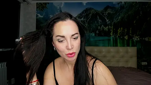 Monica Weiss online show from 16, 3, 2025