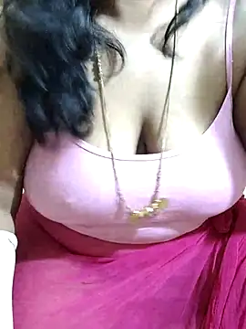 Snapshot of Rathi22 chatting on 15, 12, 2025 Rathi22 online show from 15, 12, 2025