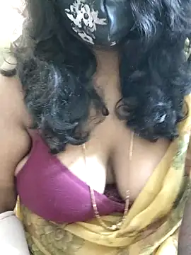 Snapshot of Rathi22 chatting on 17, 12, 2025 Rathi22 online show from 17, 12, 2025