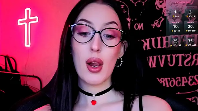 Miss Alice   online show from 2, 4, 2026