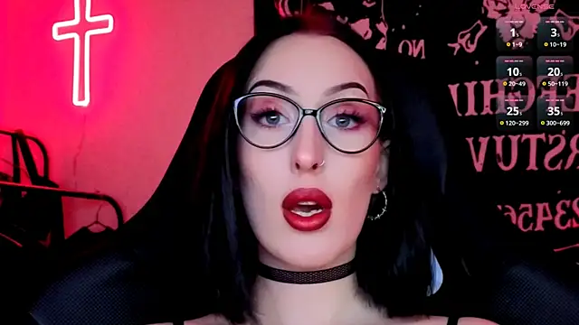 Snapshot of Miss_Alice__ chatting on 8, 5, 2026 Miss Alice online show from 8, 5, 2026